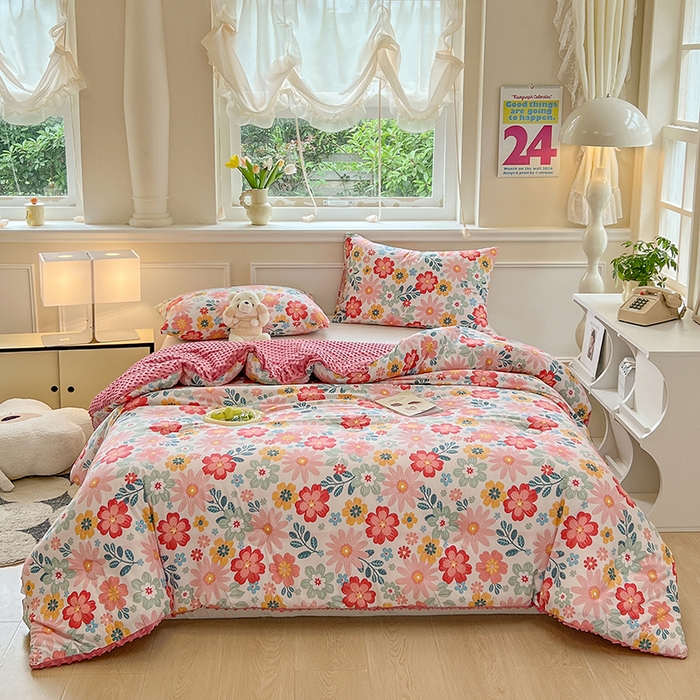 91家纺网 家纺一手货源 找家纺 （总）居易简 2025新款水洗棉双层纱豆豆绒被被子被芯冬被春秋被豆豆被加绒直播  