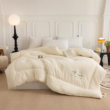 91家纺网 家纺一手货源 找家纺 （总）咏绒家纺工厂店 2024新款工厂直供品质款云朵绒超柔奶盖泡芙冬被春秋被子被芯