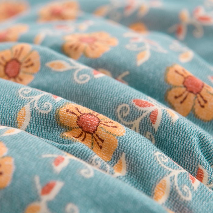 91家纺网 家纺一手货源 找家纺 富威堡家纺 2025新款双层纱棉花床垫 桃花朵朵（蓝）