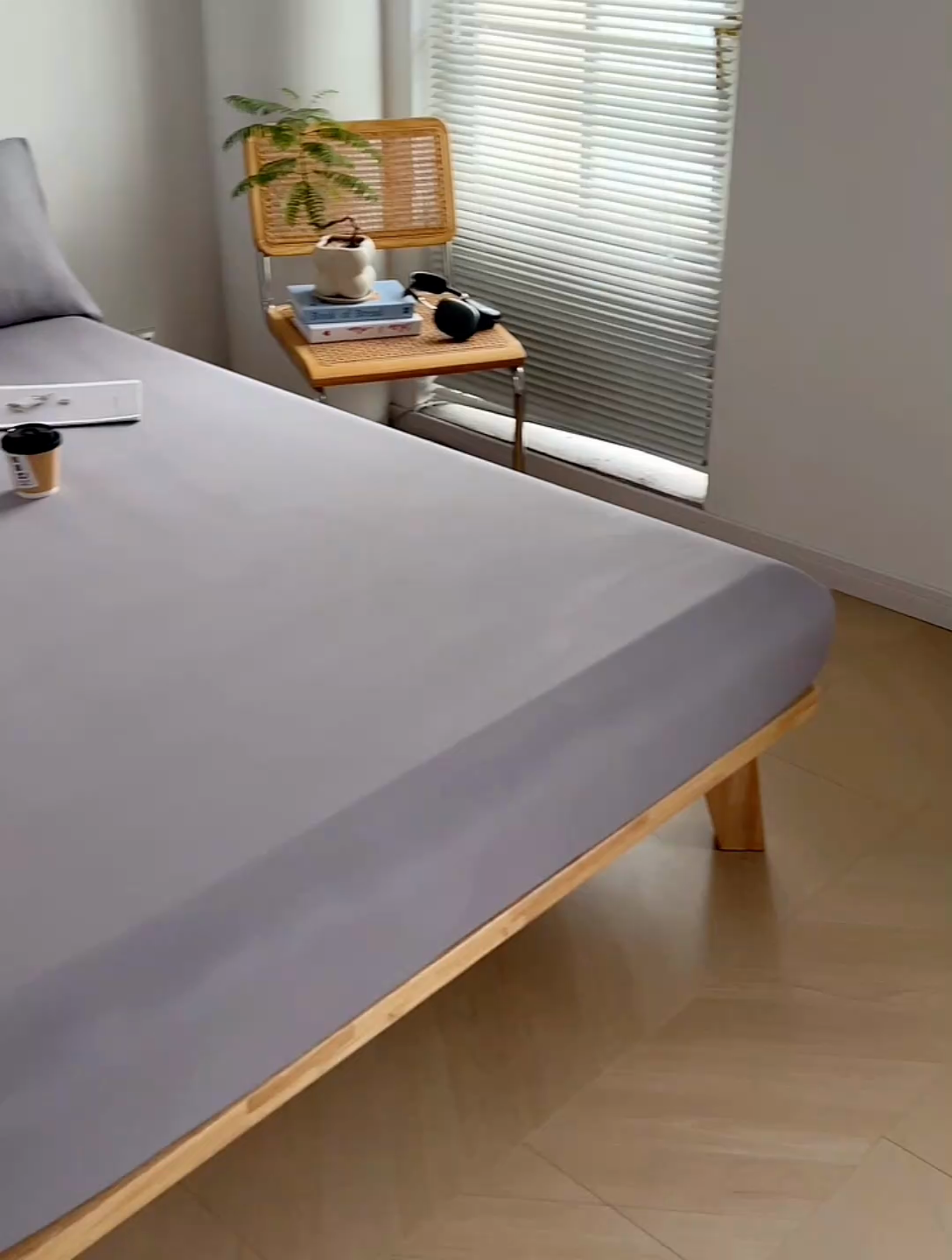 91家纺网 家纺一手货源 找家纺 贝拉梦家纺 2024新款超柔水洗棉纯色简约单品床笠枕套 莫奈灰