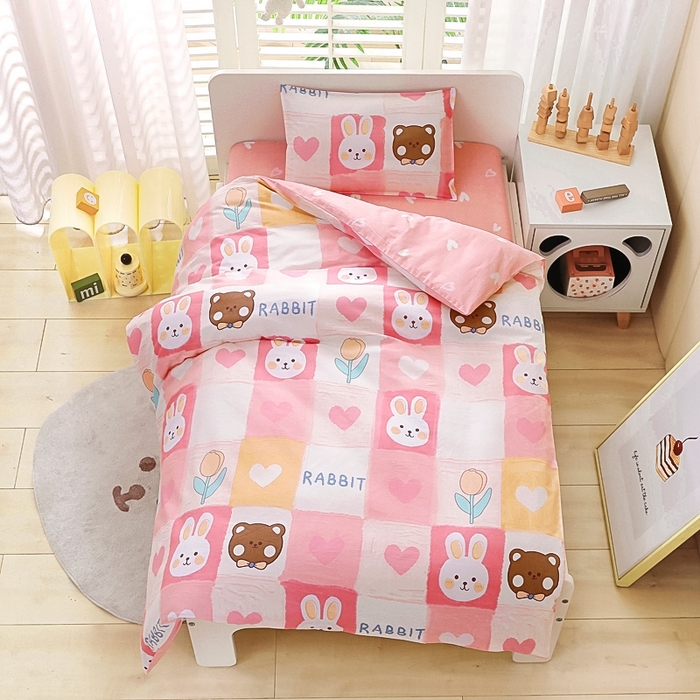 91家纺网 家纺一手货源 找家纺 鱼宝 2025新款全棉幼儿园套件 奶油兔