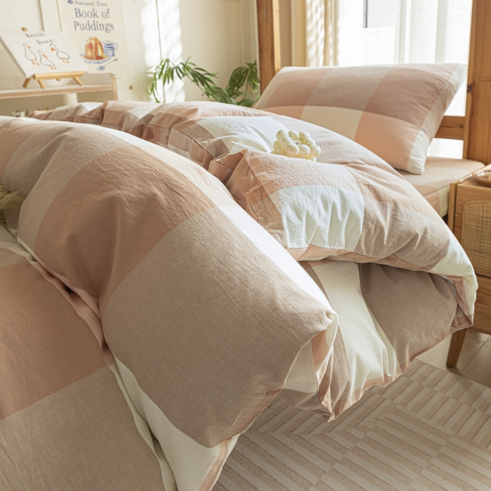 91家纺网 家纺一手货源 找家纺 2025新款全棉水洗棉被套纯棉单双人宿舍学生-可配3件套 粉大格