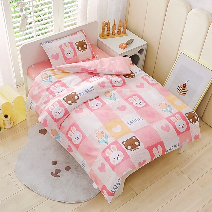 91家纺网 家纺一手货源 找家纺 鱼宝 2025新款全棉幼儿园套件 奶油兔