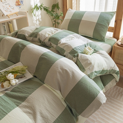 91家纺网 家纺一手货源 找家纺 2025新款全棉水洗棉被套纯棉单双人宿舍学生-可配3件套 绿大格