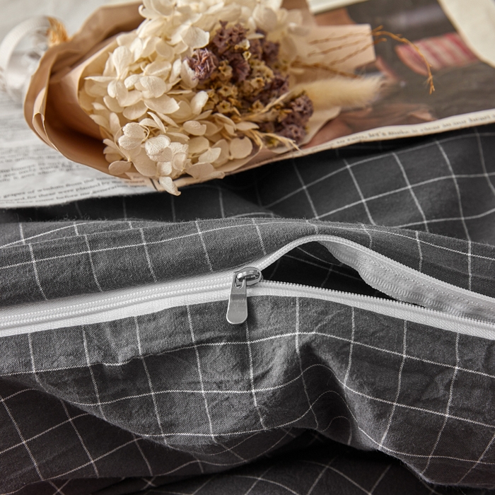 91家纺网 家纺一手货源 找家纺 2025新款全棉色织水洗棉四件套被套三件套系列 灰小方格