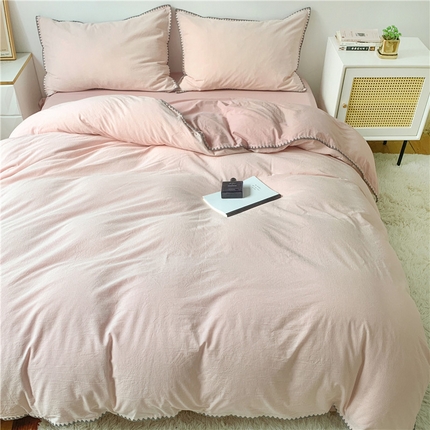 91家纺网 家纺一手货源 找家纺 莱茵2024新款A类全棉纯棉40s色织水洗棉条纹贝壳边日系四件套-水洗棉贝壳边粉