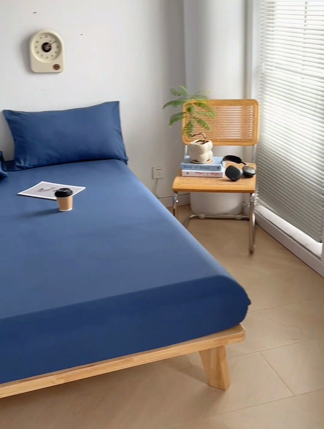 91家纺网 家纺一手货源 找家纺 贝拉梦家纺 2024新款超柔水洗棉纯色简约单品床笠枕套 浩瀚蓝