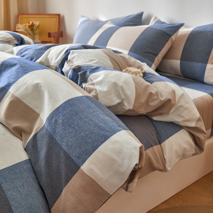 91家纺网 家纺一手货源 找家纺 2025新款全棉色织水洗棉四件套被套三件套系列 蓝大格