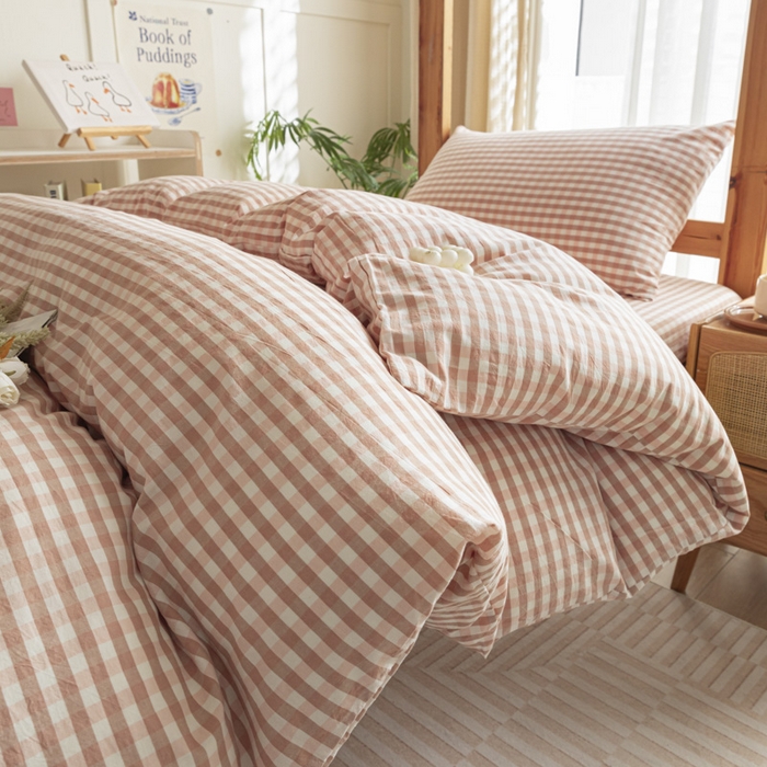 91家纺网 家纺一手货源 找家纺 2025新款全棉水洗棉被套纯棉单双人宿舍学生-可配3件套 粉小格