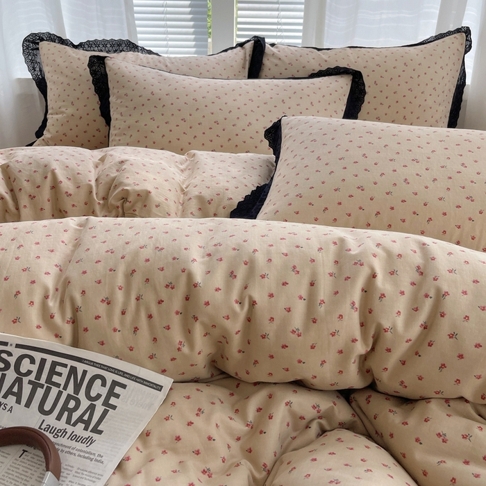 91家纺网 家纺一手货源 找家纺 2025新款全棉黑边双层纱花边款四件套 花边款-韩式小花