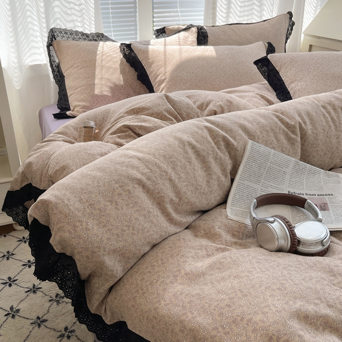 91家纺网 家纺一手货源 找家纺 2025新款全棉黑边双层纱花边款四件套 花边款-花卉