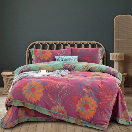 91家纺网 家纺一手货源 找家纺 双层纱家居 2024新款大花系列四件套 格林纳达酒红