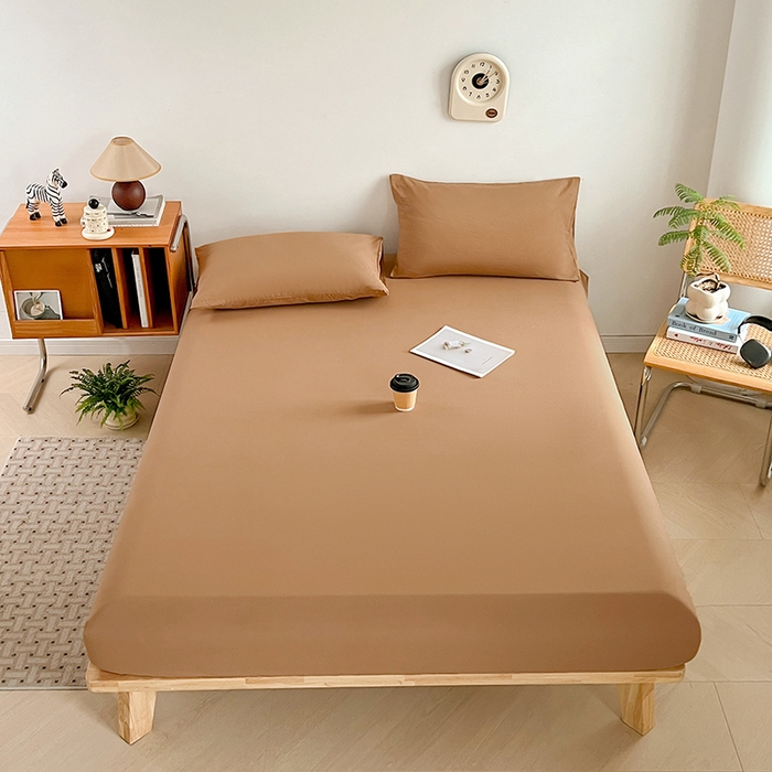 91家纺网 家纺一手货源 找家纺 贝拉梦家纺 2024新款超柔水洗棉纯色简约单品床笠枕套 焦糖