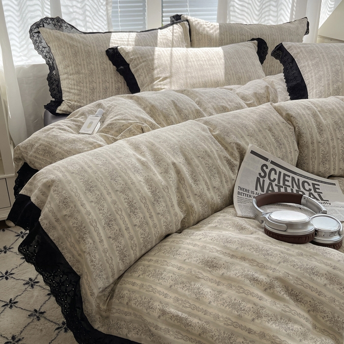 91家纺网 家纺一手货源 找家纺 2025新款全棉黑边双层纱花边款四件套 花边款-庄园