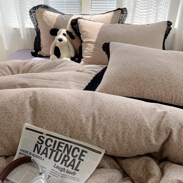 91家纺网 家纺一手货源 找家纺 2025新款全棉黑边双层纱花边款四件套 花边款-花卉