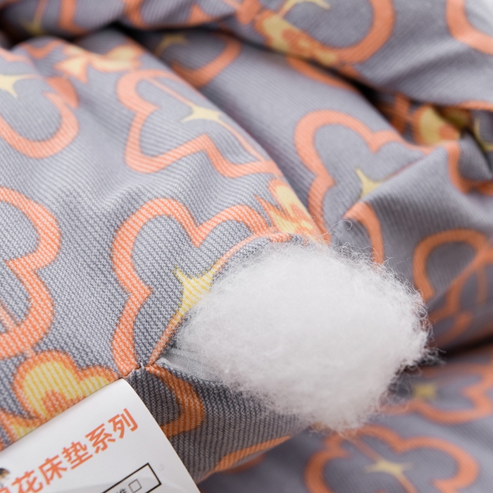 91家纺网 家纺一手货源 找家纺 富威堡家纺 2025新款双层纱棉花床垫 琉金岁月（灰蓝）