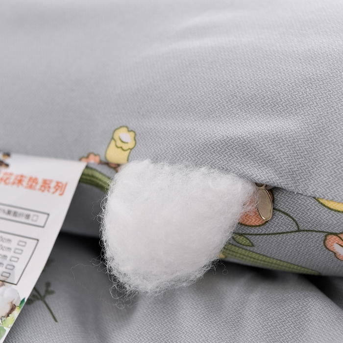 91家纺网 家纺一手货源 找家纺 富威堡家纺 2025新款双层纱棉花床垫 盛夏光年