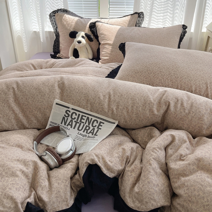 91家纺网 家纺一手货源 找家纺 2025新款全棉黑边双层纱花边款四件套 花边款-花卉