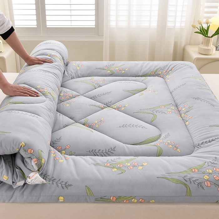 91家纺网 家纺一手货源 找家纺 富威堡家纺 2025新款双层纱棉花床垫 盛夏光年