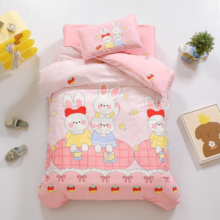 91家纺网 家纺一手货源 找家纺 鱼宝 2025新款全棉幼儿园套件 乖乖兔