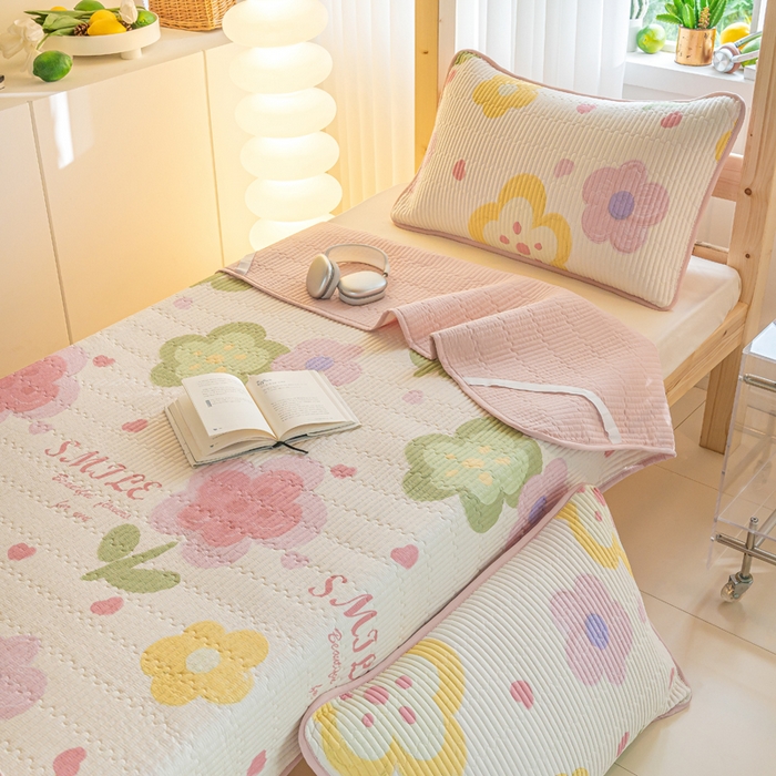 91家纺网 家纺一手货源 找家纺 X猫先生  2024新款小清新印花全棉床盖学生床盖套件-跑量款 10贝利花都