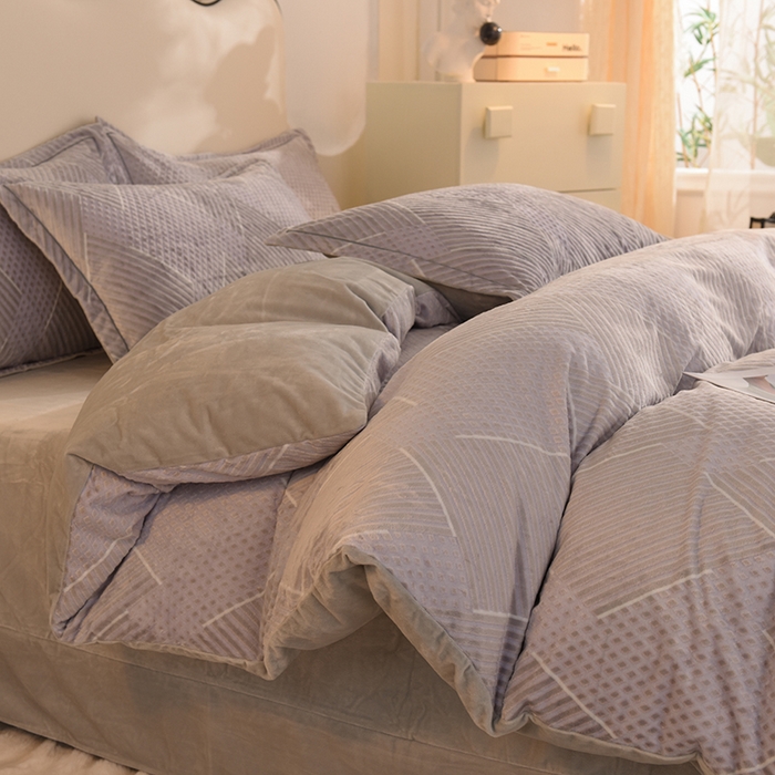 91家纺网 家纺一手货源 找家纺 （总）磨毛世家家纺 2025高克重防静电水晶绒雕花绒四件套宝宝绒