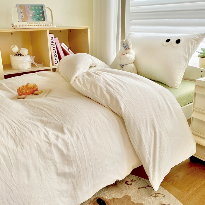 91家纺网 家纺一手货源 找家纺 悦织湾家纺 2025新款水洗棉纯色条纹小眼睛学生宿舍三件套 小眼睛奶白