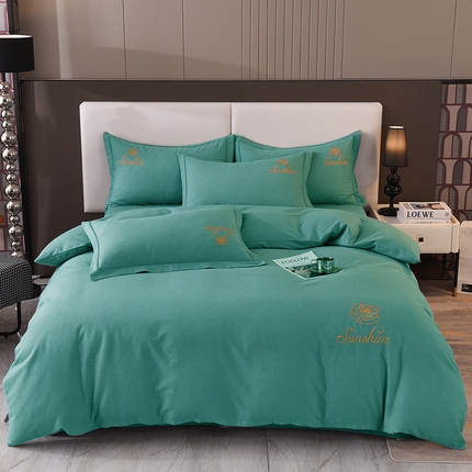 91家纺网 家纺一手货源 找家纺 （总）磨毛世家家纺 2025秋冬新款素色加厚绣花四件套纯色