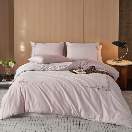 91家纺网 家纺一手货源 找家纺 （总）鼎飞家纺 2024新款全棉新疆长绒棉刺绣四件套-自由玫瑰