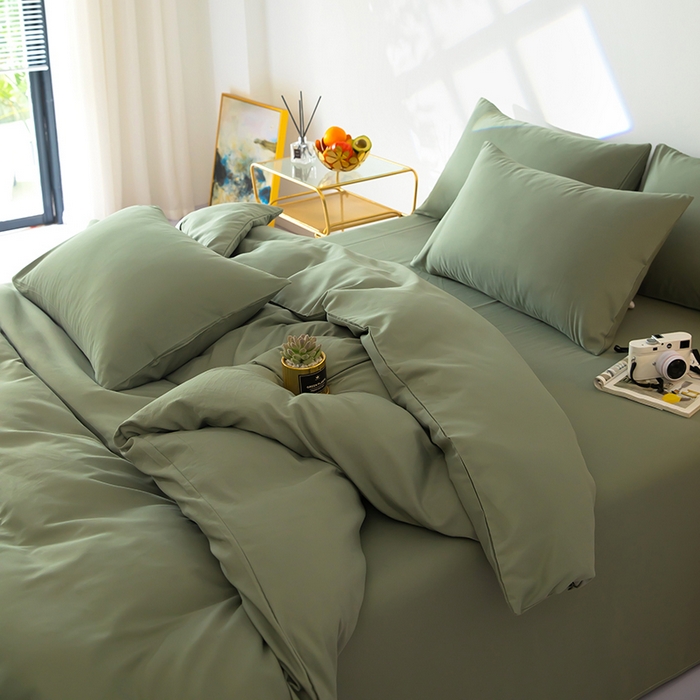 91家纺网 家纺一手货源 找家纺 梦莱家纺 2024新款亲肤磨毛纯色拼色轻奢系列四件套 橄榄绿
