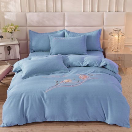 91家纺网 家纺一手货源 找家纺 （总）磨毛世家家纺 2025秋冬新款素色加厚绣花四件套纯色