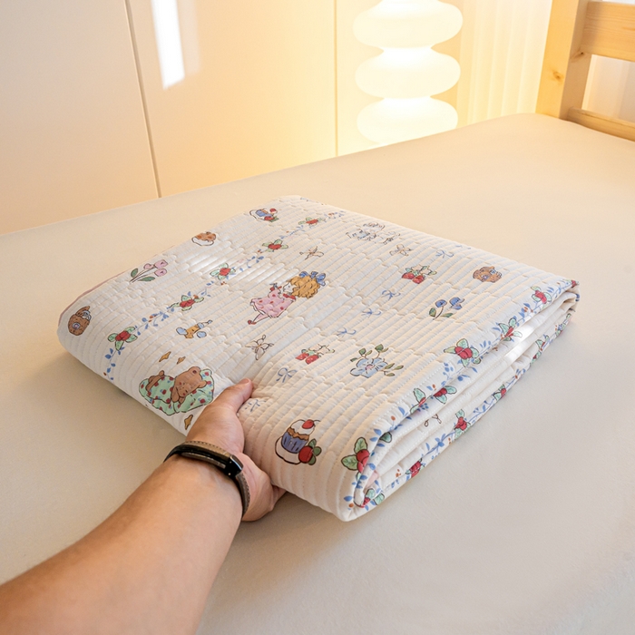 91家纺网 家纺一手货源 找家纺 X猫先生  2024新款小清新印花全棉床盖学生床盖套件-跑量款 5蛋糕女孩