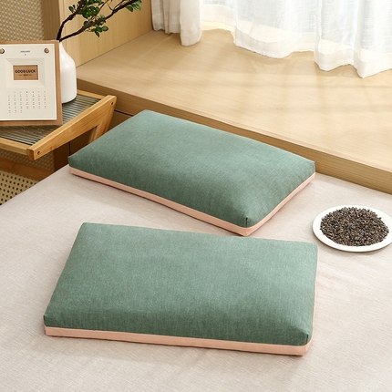 91家纺网 家纺一手货源 找家纺 梦叶草 2024新款全棉水洗棉素色双拼荞麦枕芯 双拼草绿+玉色荞麦枕35*55cm/只