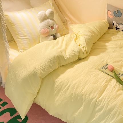 91家纺网 家纺一手货源 找家纺 （总）悦织湾家纺 2025新款水洗棉纯色条纹小眼睛学生宿舍三件套