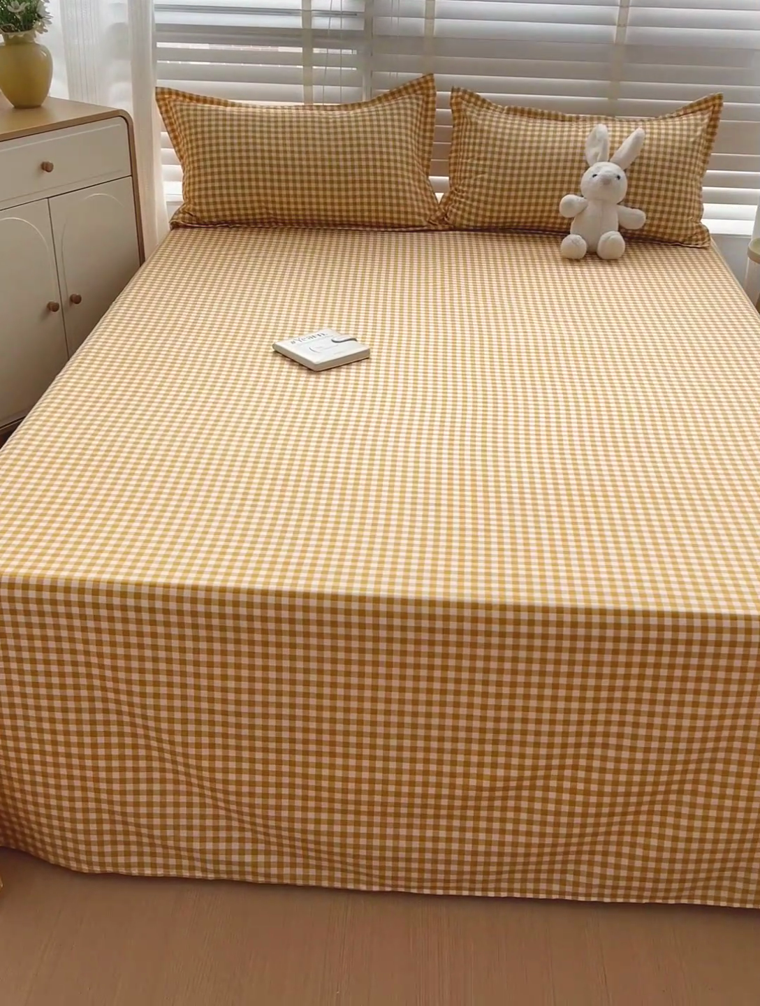 91家纺网 家纺一手货源 找家纺 楠沐家纺  2025新款印花亲肤芦荟棉水洗棉床单系列-床单(第二批) 心动黄