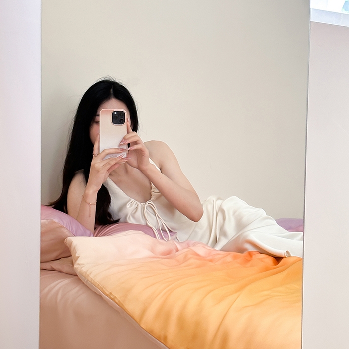 91家纺网 家纺一手货源 找家纺 2024新款60支兰精天丝数码印花四件套 朝霞-柔和桃渐变