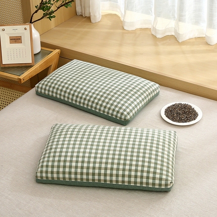 91家纺网 家纺一手货源 找家纺 （总）梦叶草 2024新款全棉水洗棉A版格子B版纯色双拼荞麦枕芯