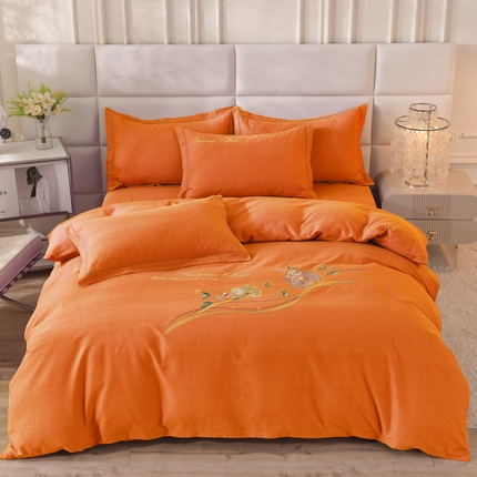 91家纺网 家纺一手货源 找家纺 （总）磨毛世家家纺 2025秋冬新款素色加厚绣花四件套纯色