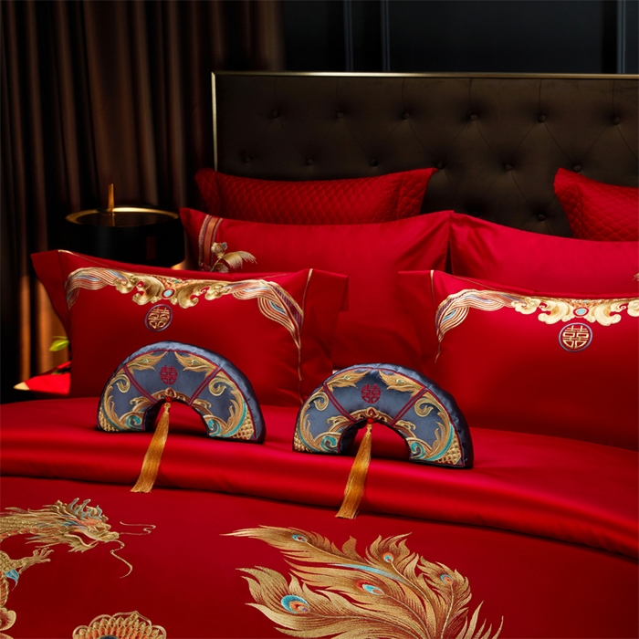 91家纺网 家纺一手货源 找家纺 美娘阁 2025新款长绒棉贡缎新中式古典韵味精美刺绣婚庆四件套多件套系列 凤舞九天