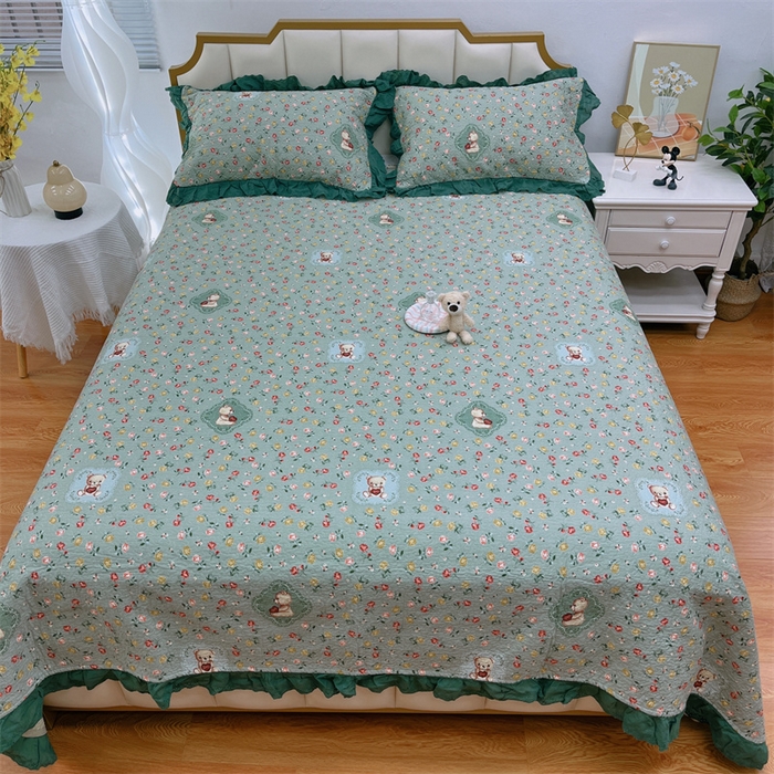 91家纺网 家纺一手货源 找家纺 暖居 2024新款砂洗棉花被套全棉床盖四件套绗缝夹棉纯棉床盖三件套小熊宝绿