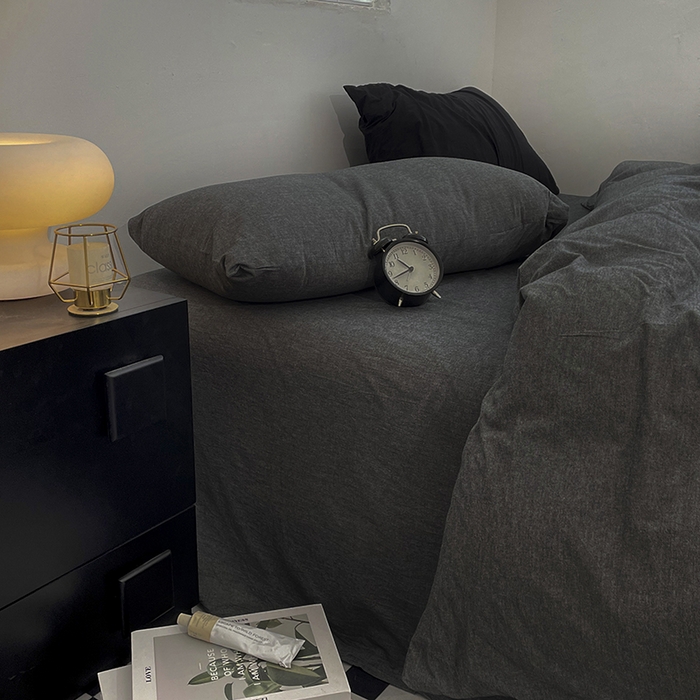91家纺网 家纺一手货源 找家纺 2024新款A类全棉纯棉纯色双拼色织水洗棉四件套 深灰色