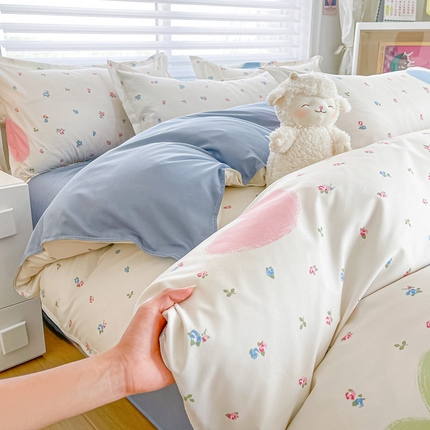 91家纺网 家纺一手货源 找家纺 楠沐家纺 （套件）2025新款亲肤芦荟棉美棉磨毛印花四件套(第二批) 爱心满满