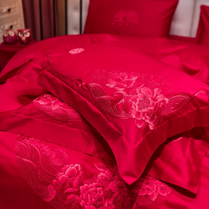 91家纺网 家纺一手货源 找家纺 美娘阁 2025新款长绒棉贡缎新中式古典韵味精美刺绣婚庆四件套多件套系列 全心全意