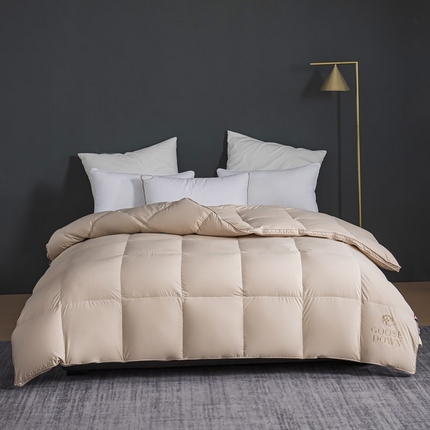 91家纺网 家纺一手货源 找家纺 （总）华盛羽绒被壳 2024新款1天丝鹅绒被超轻超柔软零压力鹅绒被