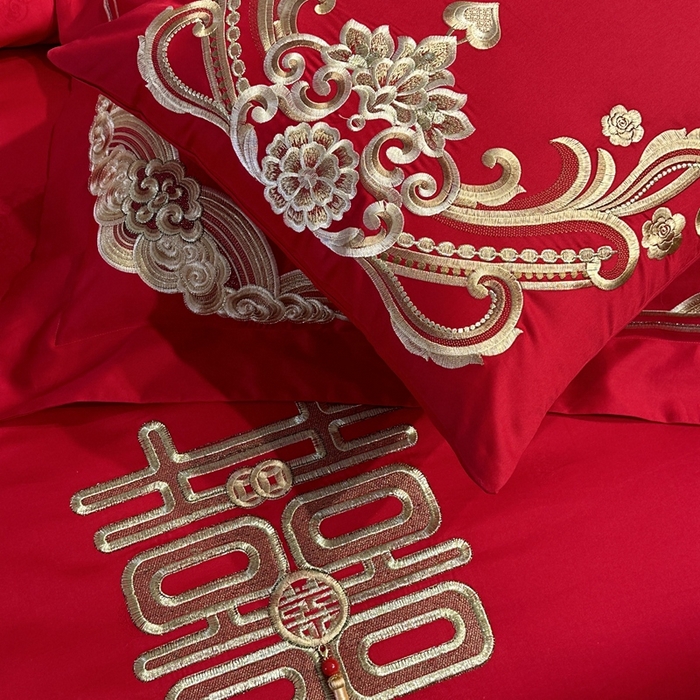 91家纺网 家纺一手货源 找家纺 美娘阁 2025新款长绒棉贡缎提花款新中式古典韵味精美刺绣婚庆四件套多件套 花开并蒂(金）