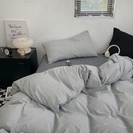 91家纺网 家纺一手货源 找家纺 2024新款A类全棉纯棉纯色双拼色织水洗棉四件套 深灰密条