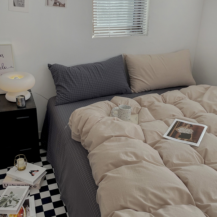 91家纺网 家纺一手货源 找家纺 2024新款A类全棉纯棉纯色双拼色织水洗棉四件套 卡其混搭小灰格