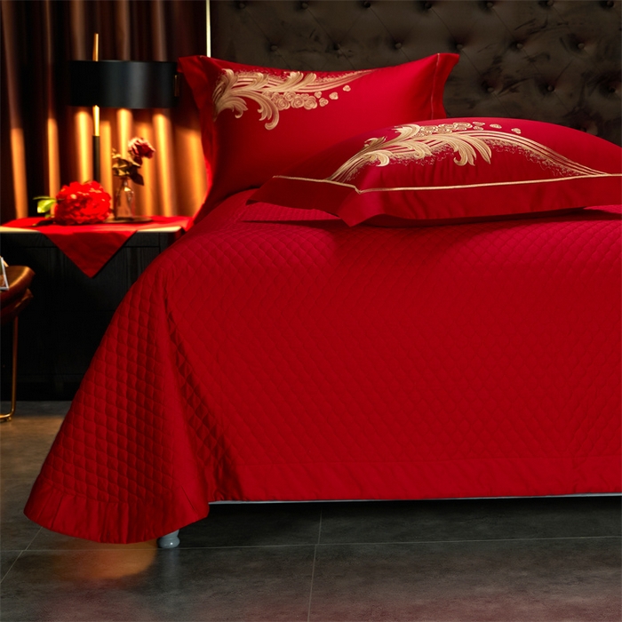 91家纺网 家纺一手货源 找家纺 美娘阁 2025新款长绒棉贡缎新中式古典韵味精美刺绣婚庆四件套多件套系列 玫瑰恋人（金）