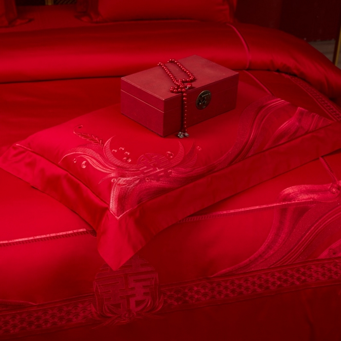 91家纺网 家纺一手货源 找家纺 美娘阁 2025新款长绒棉贡缎新中式古典韵味精美刺绣婚庆四件套多件套系列 缘定三生（红）