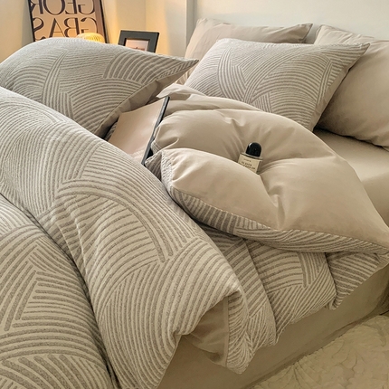 91家纺网 家纺一手货源 找家纺 （总）莱茵家居 2024新款全棉磨毛A类色织提花四件套